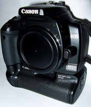 Canon EOS 400D / Rebel XTi Digital Camera with 18-55mm of Lens